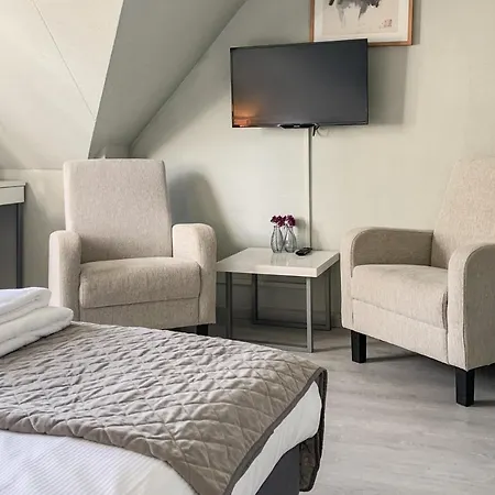 Joli Hotel 3*